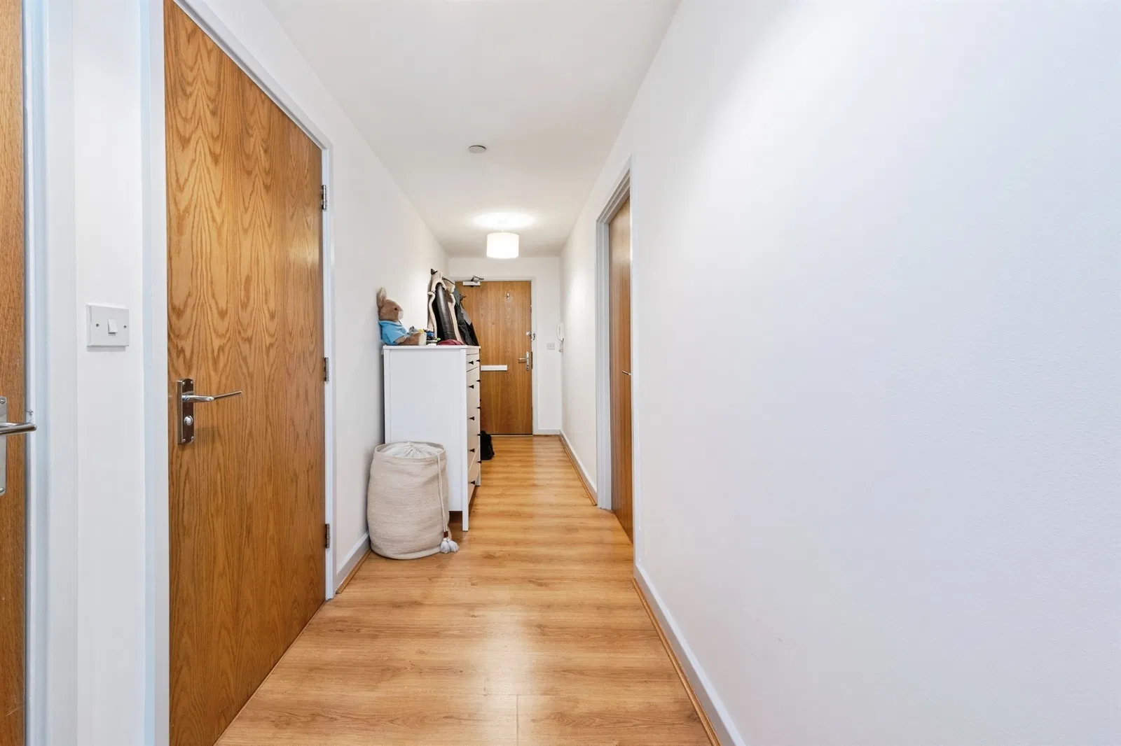 Addenbrookes Road, Newport Pagnell, Buckinghamshire, MK16 9FD - image 5
