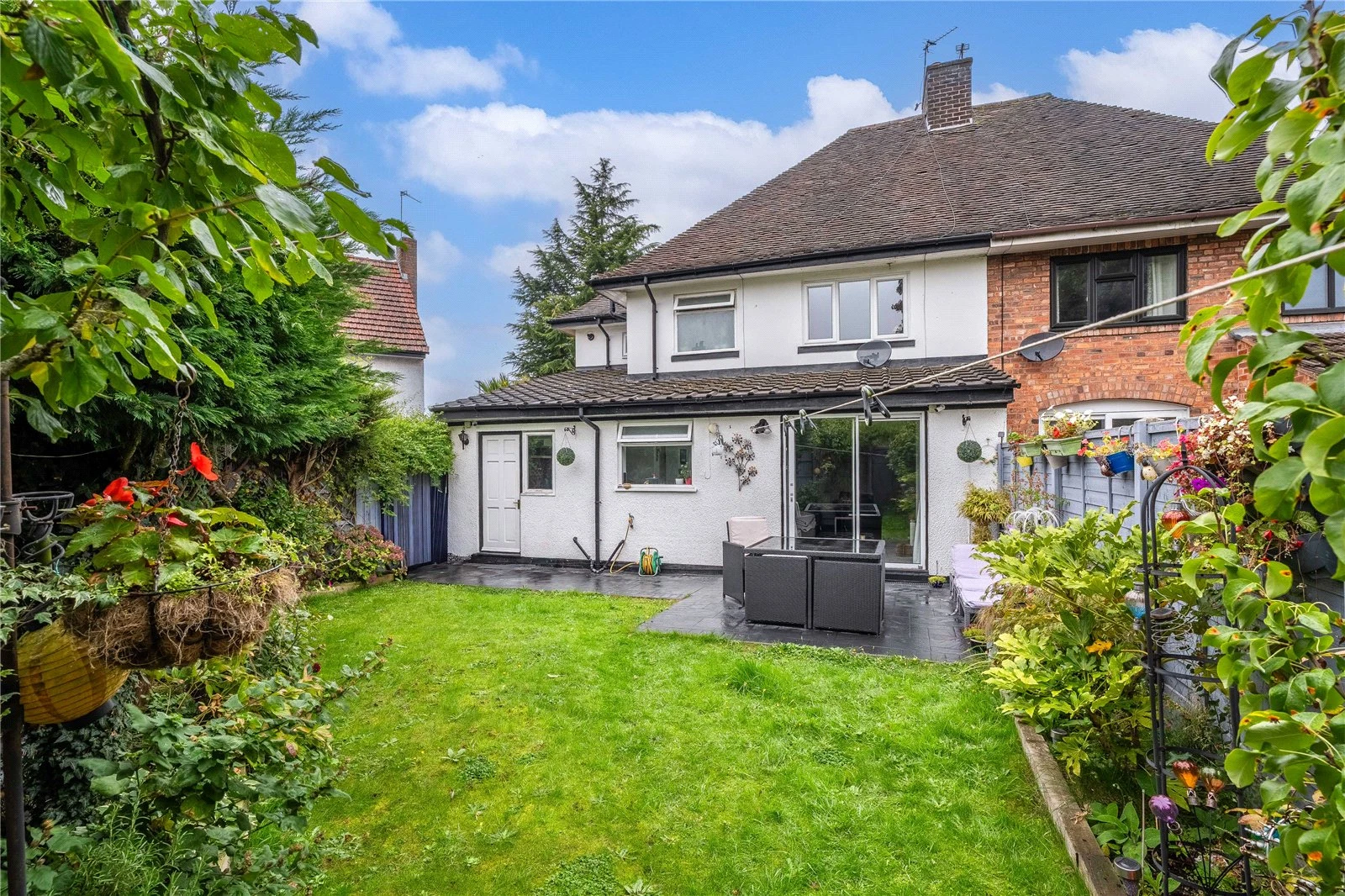 Oxbarn Avenue, Bradmore, Wolverhampton, West Midlands, WV3 - image 10
