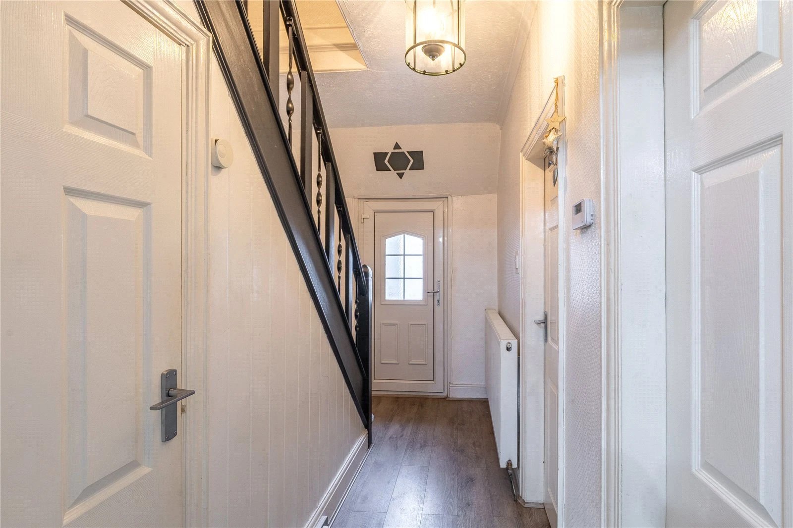 Oxbarn Avenue, Bradmore, Wolverhampton, West Midlands, WV3 - image 12