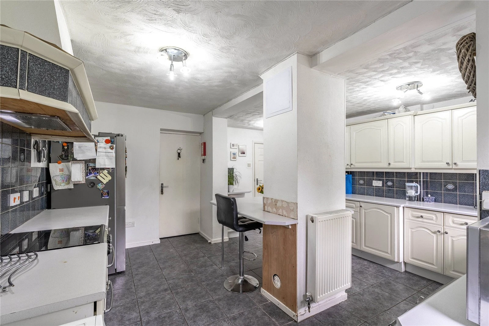Oxbarn Avenue, Bradmore, Wolverhampton, West Midlands, WV3 - image 16