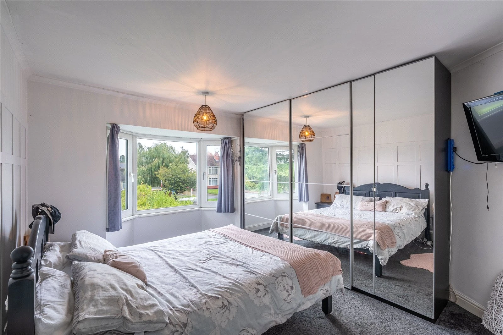 Oxbarn Avenue, Bradmore, Wolverhampton, West Midlands, WV3 - image 6