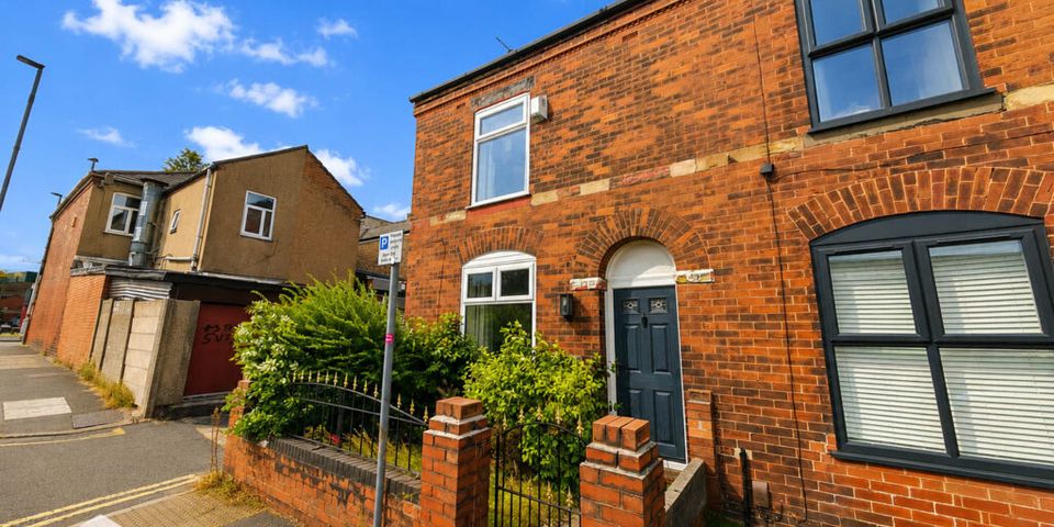 Wellington Road, Swinton, M27