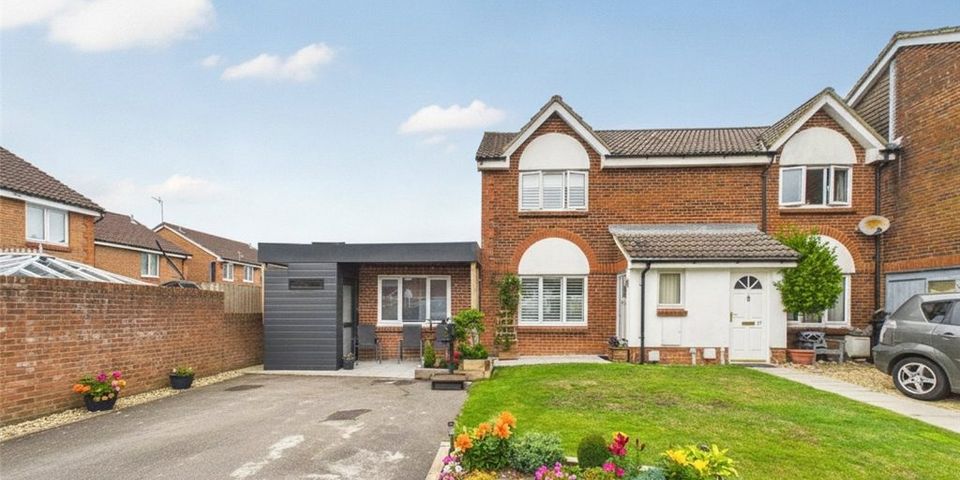Troak Close, Christchurch, Dorset, BH23 3SR
