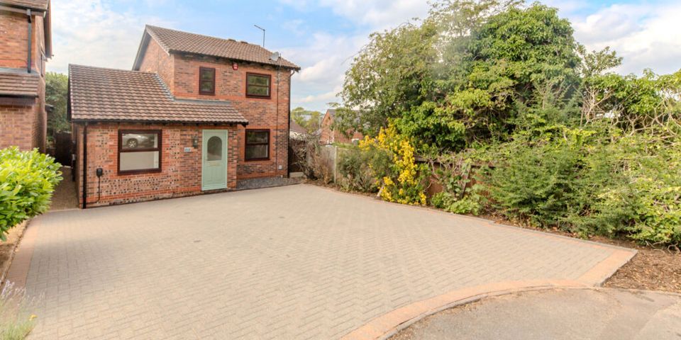 Lukesland Avenue, Stoke-On-Trent, ST4