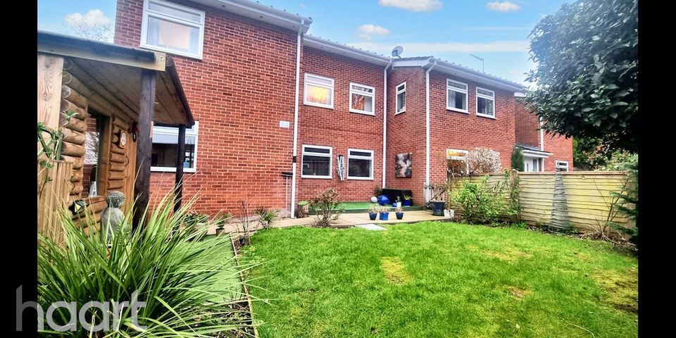 Frythe Close, Kenilworth, CV8