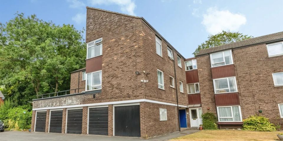 Minster Court, Beverley