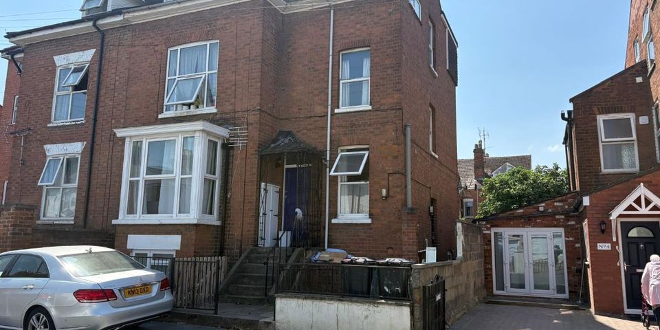 Flat 4 6 Falkner Street, Gloucester, Gloucestershire, GL1 4SG