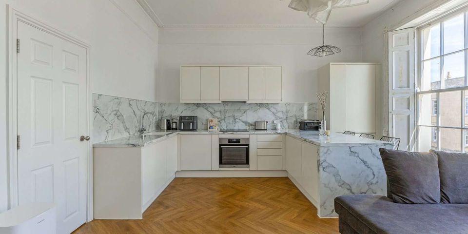 Meridian Place Clifton, Bristol, BS8 1JG