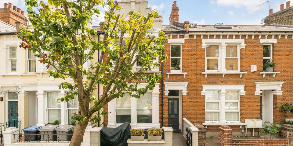 Esmond Road, Queen's Park, NW6