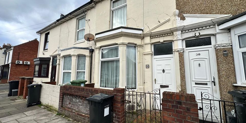 Knox Road, Portsmouth, PO2 8JL