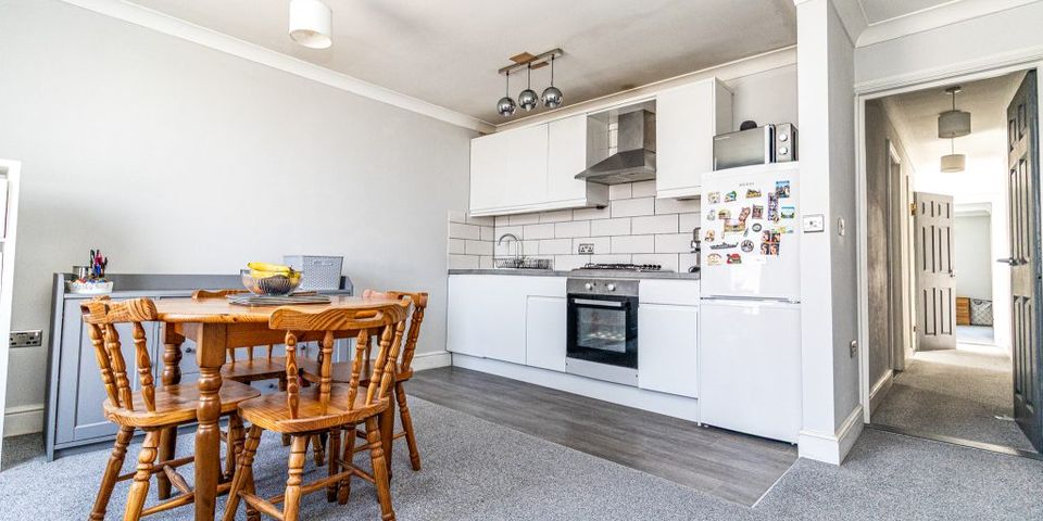 Fawcett Road, Southsea, PO4