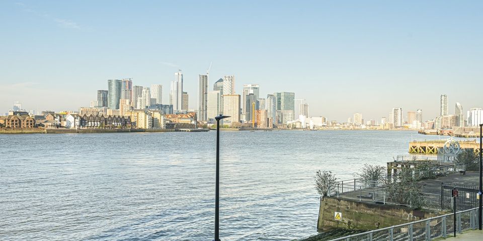 Cable Walk, London, SE10