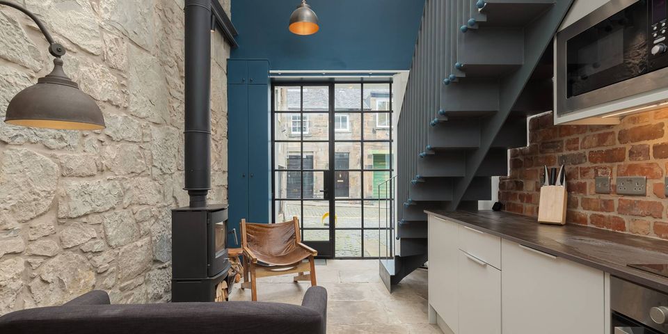 19b, Gloucester Lane, New Town, Edinburgh, EH3 6ED