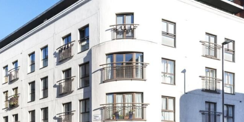 Herbal Hill, London, EC1R