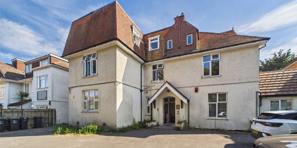 Belle Vue Road, Southbourne, Bournemouth, Dorset, BH6 3DD