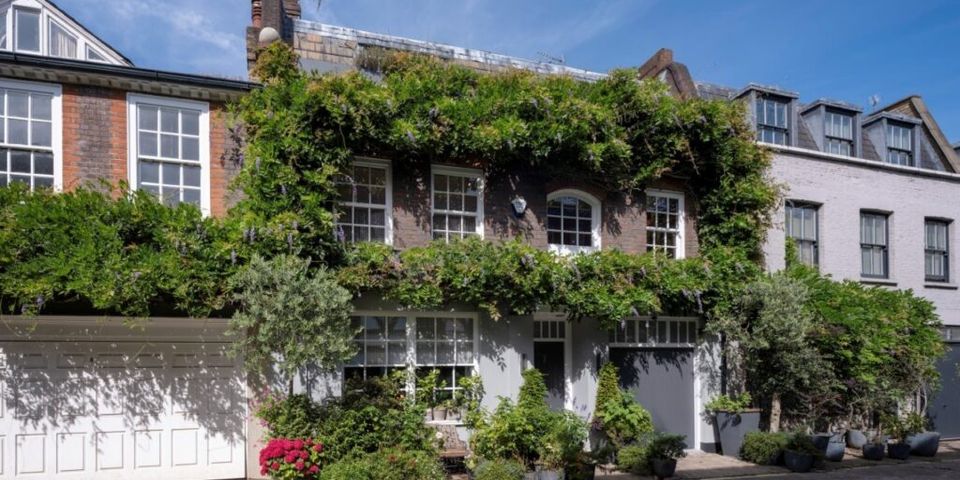Devonshire Close, Marylebone, London, W1G 7BA