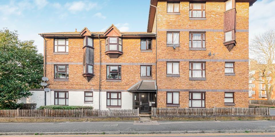Longbridge Way, Lewisham, SE13