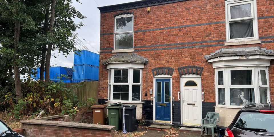 162 Wallows Lane, Walsall, WS1 4LZ