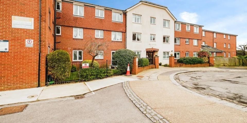 St. Peters Close, Hove