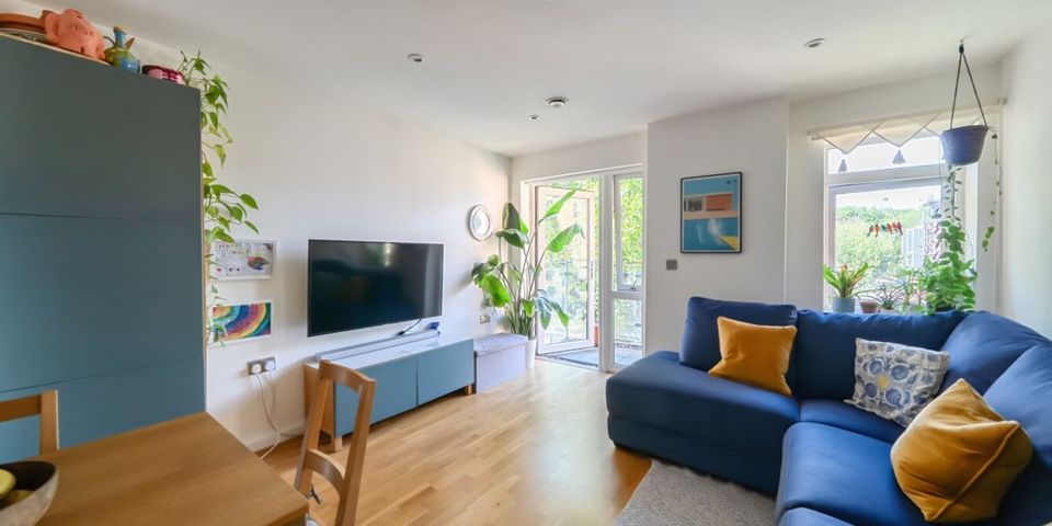 Fairbridge Road, London, N19