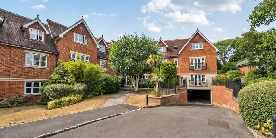 Upcross Gardens, Reading, RG1