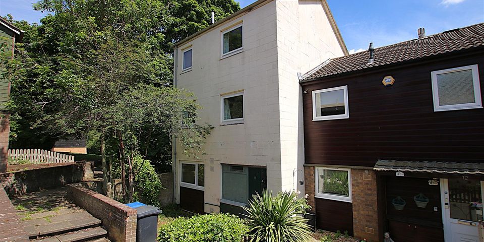 11, Alder Court, Northampton, NN3 8UQ