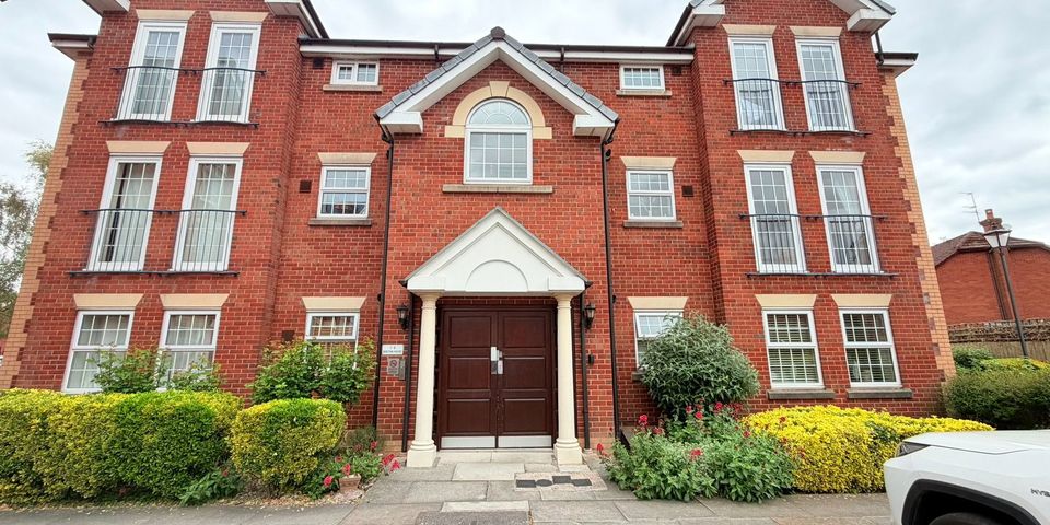 Canada Street, Stockport, SK2 6EA