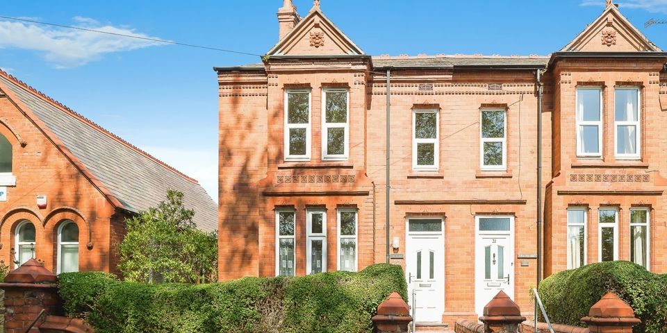 Bellevue Road, Wrexham, LL13