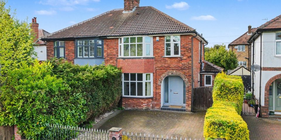 St Winifreds Avenue, Harrogate, HG2 8LT