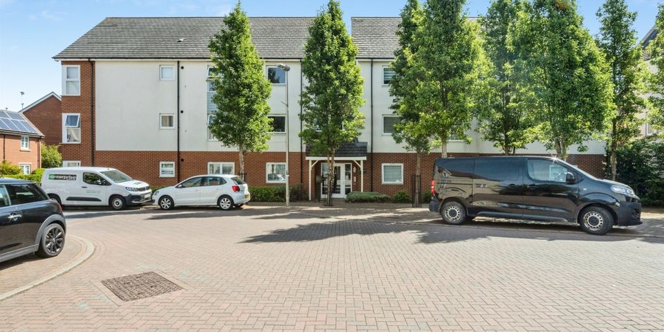 St. Helena Avenue, Bletchley, Milton Keynes