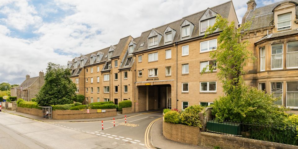 1/55 Mount Grange, Marchmont, Edinburgh, EH9 2QY