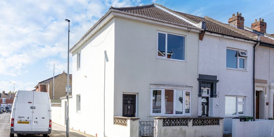 Dunbar Road, Southsea, PO4