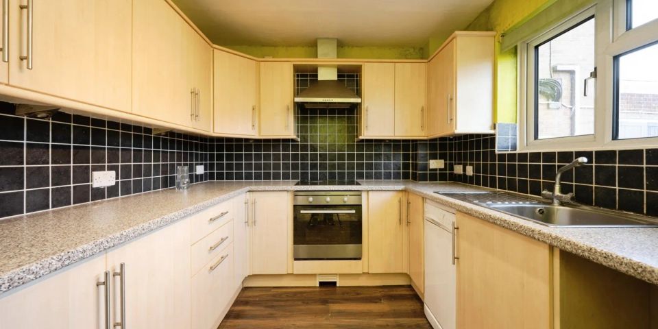 Beauchamp Court, Bedford, Bedfordshire, MK40