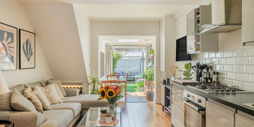 Briscoe Road, Colliers Wood, London, SW19