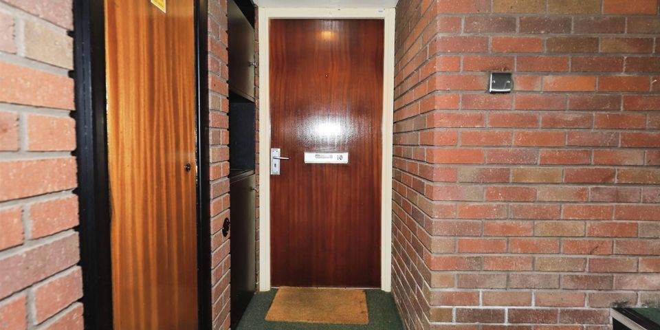 Compton Road, Barclay Court, Wolverhampton