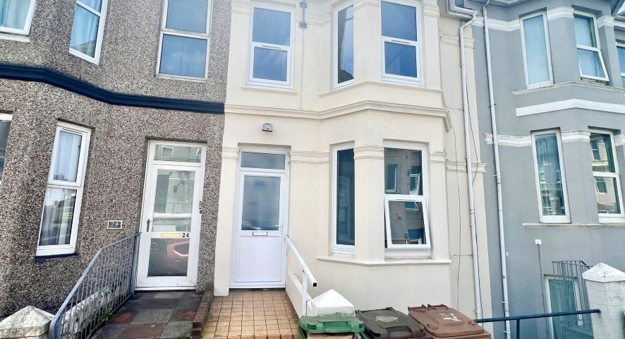 22 Ashford Road, Plymouth, Devon PL4 7BN