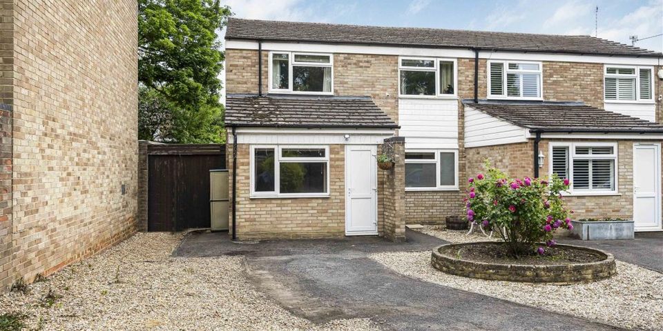Lowfield Road, Caversham, Reading, RG4 6PA