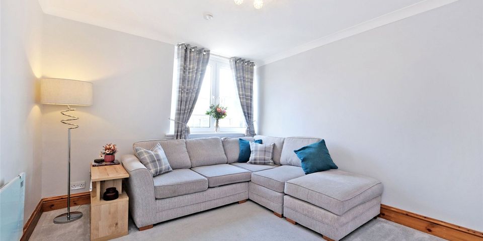 Flat 7, 55 Esslemont Avenue, Aberdeen, Aberdeenshire, AB25 1SS