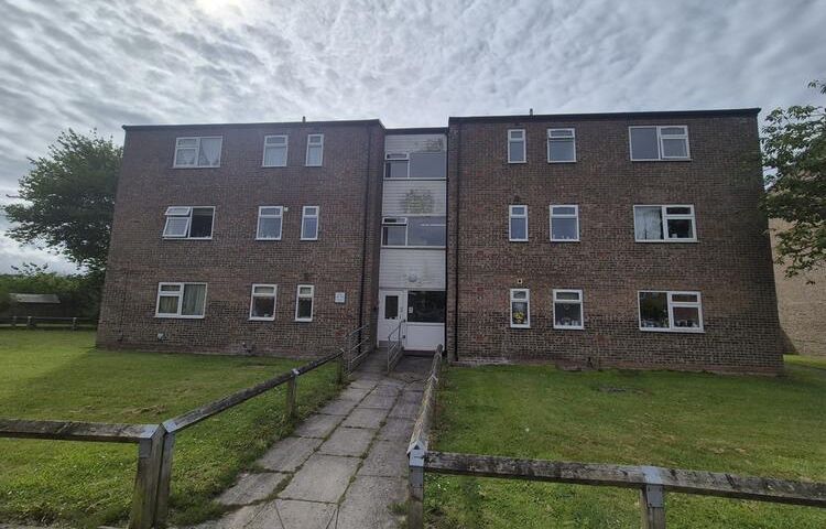 126 Janes Brook Road, Southport, Merseyside PR8 6NT