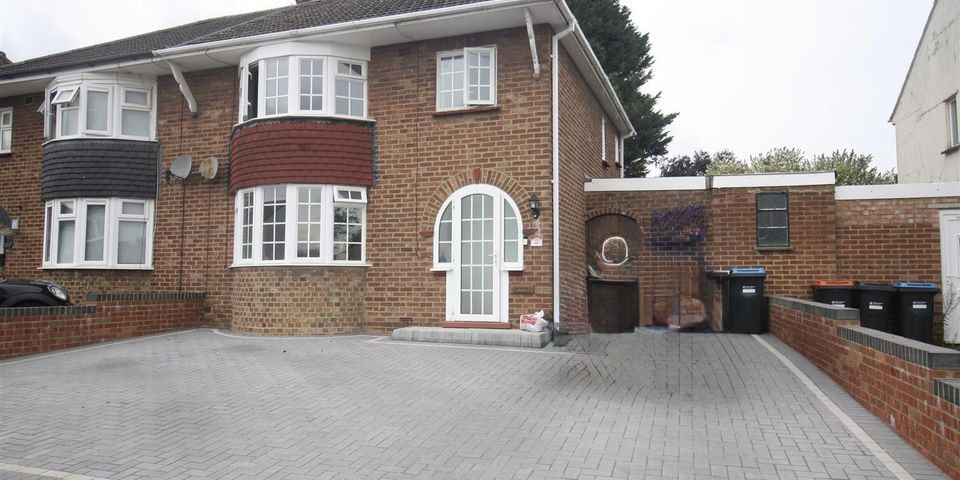 St. Johns Road, Bletchley, Milton Keynes