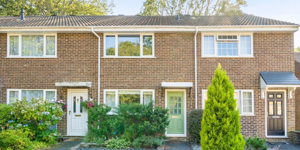 Hawfinch Close, SO16