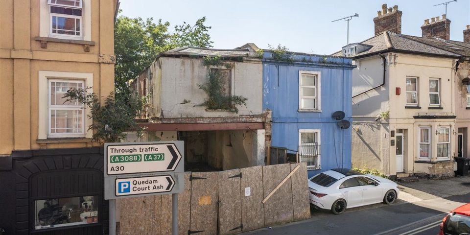 11 Wyndham Street, Yeovil, Somerset, BA20 1JH