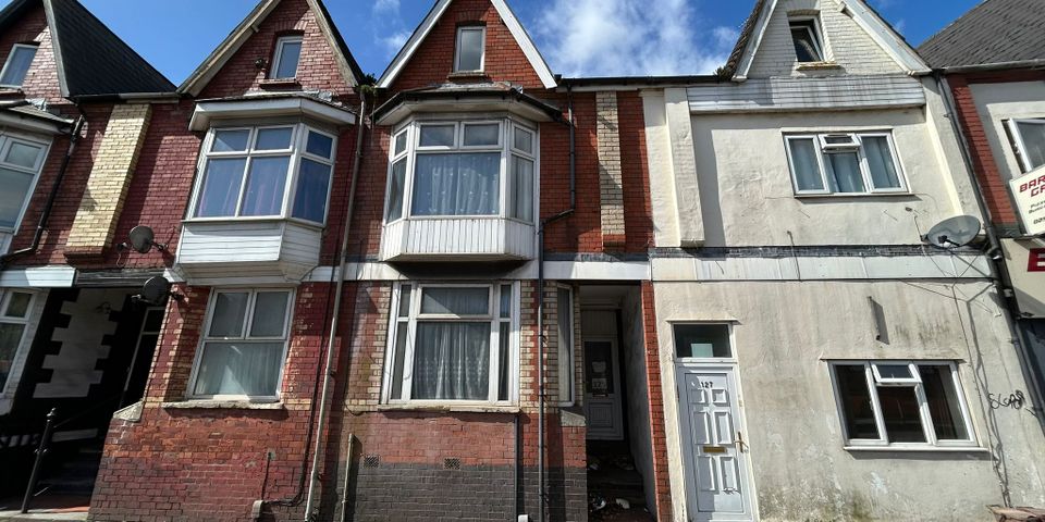 125, North Road, South Glamorgan, CF14 3AD