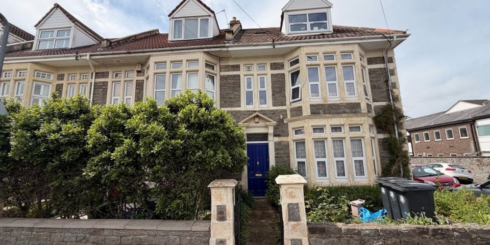 41 Oldbury Court Road, Fishponds, Bristol, BS16 2JF