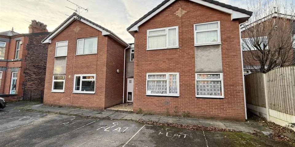 Kings Road, St. Helens