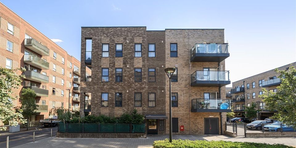 Bucknall Place, Watford