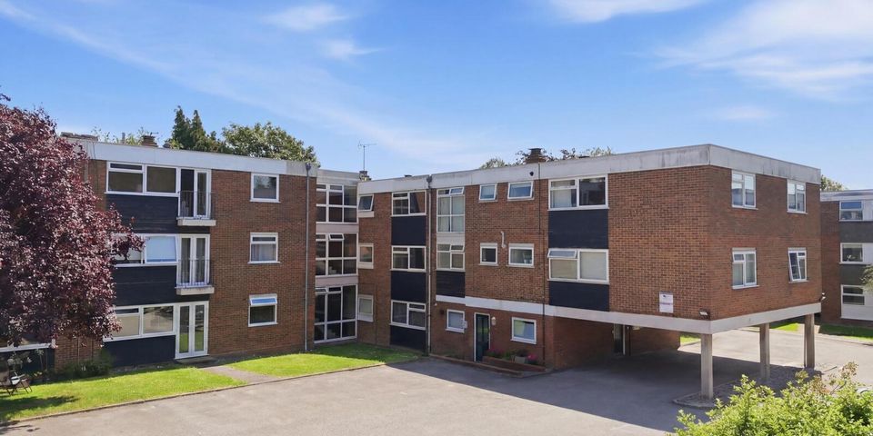 Hutton Road, Shenfield, CM15