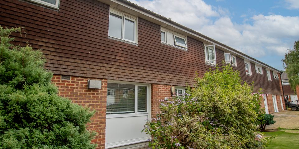 Rye Close, Guildford, GU2 8JA