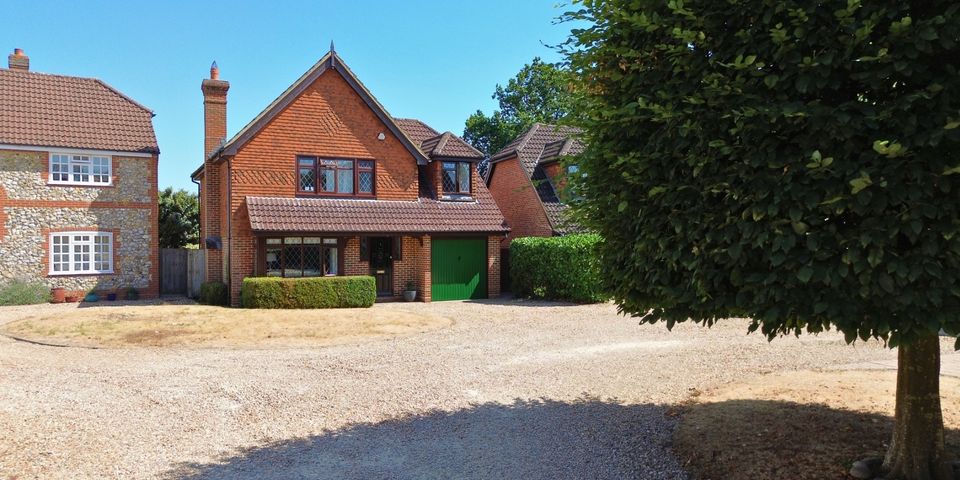 Steggles Close, Woodley, Reading